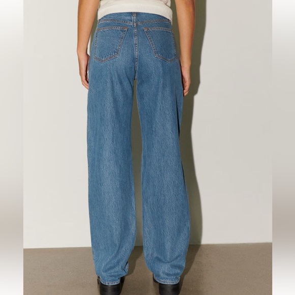 Abercrombie High Rise Taper Jean NWT - Picture 3 of 8